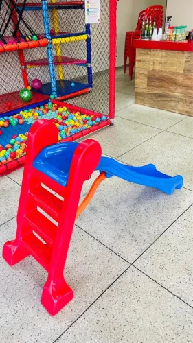 Escorregador Infantil