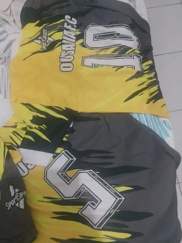 Uniforme de futebol 19 peças jogador 1 goleiro