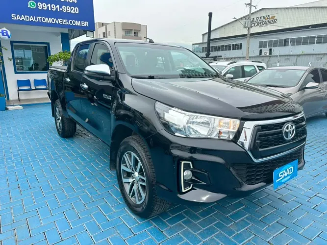 Toyota Hilux CD SRV 4X4 2.8 TDI Diesel Aut. 2020
