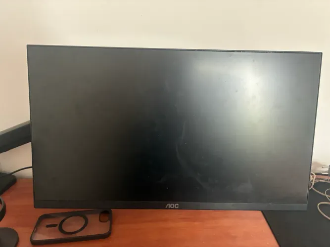 Vendo monitor em ótimo estado(3 meses de uso)