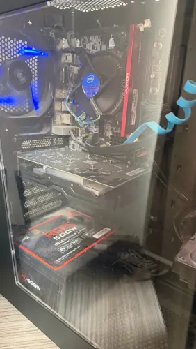 Computador + monitor