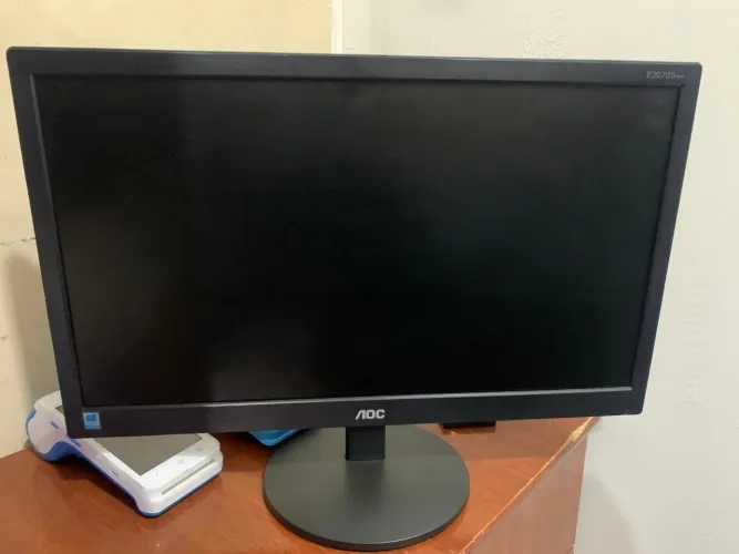Monitor AOC 19.5 , VGA, E2070SWNL