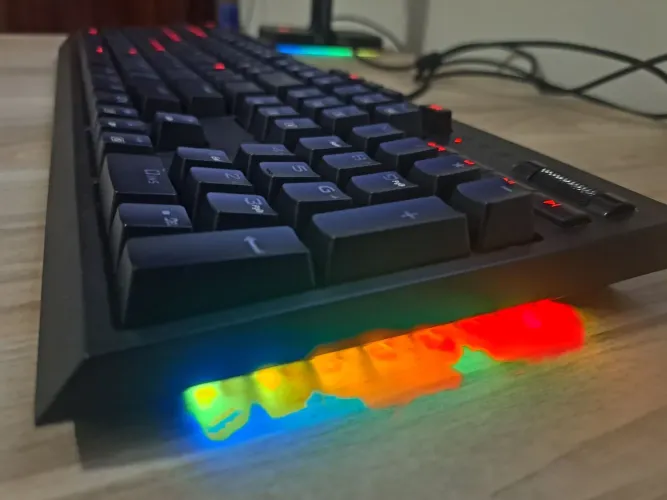 Teclado Redragon mecânico