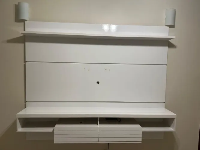 Painel para TV Home Suspenso