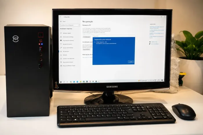Computador Completo Intel i5 8GB RAM SSD Monitor Samsung 22" Wi-Fi Teclado Mouse Dell
