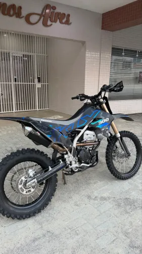 KLX 300