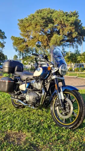 SUPER METEOR 650 cc 2025