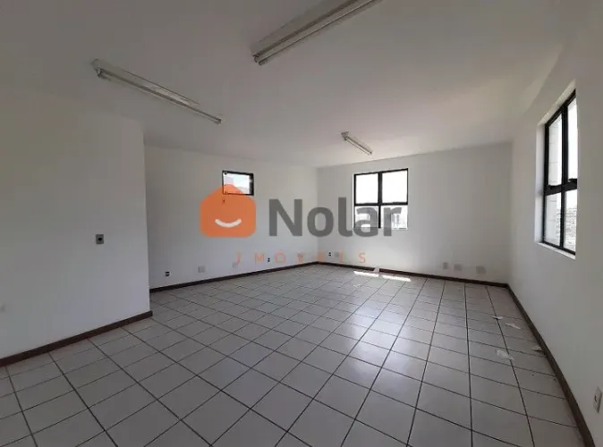 SALA DE 32 M² NA RUA DO OURO - BAIRRO SERRA EM BELO HORIZONTE MG