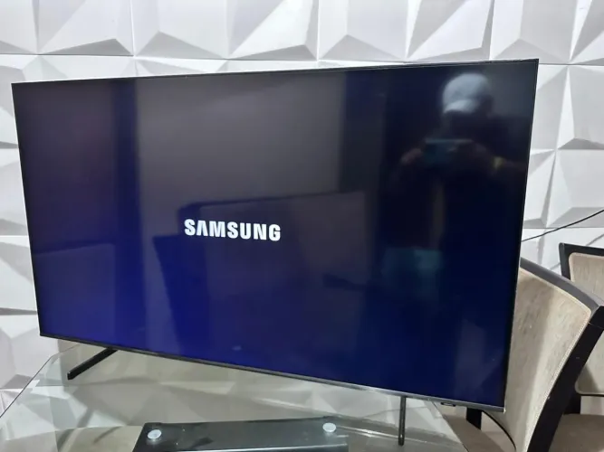 Smart tv 50 4k com Alexa Xbox tela infinita sistema tizen Samsung