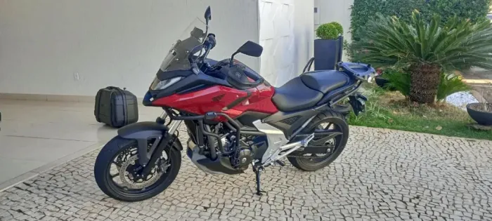 Moto de primeira mão