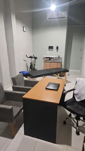 SUBLOCO CONSULTÓRIO DE FISIOTERAPIA NO NOVA GRANADA.