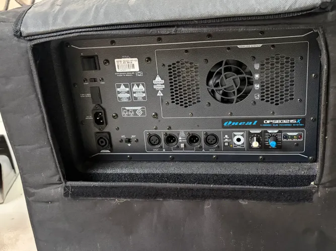 Subwoofer oneal ativo 3215x 15?