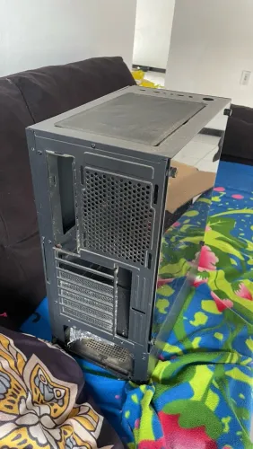 Gabinete Rise Mode vidro temperado