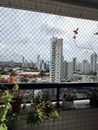 Apartamento à venda no bairro Casa Amarela - Recife/PE