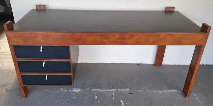 Mesa de Escritório em Madeira