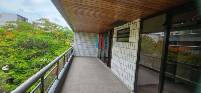 Recreio dos Bandeirantes | Apartamento 3 quartos, sendo 1 suite