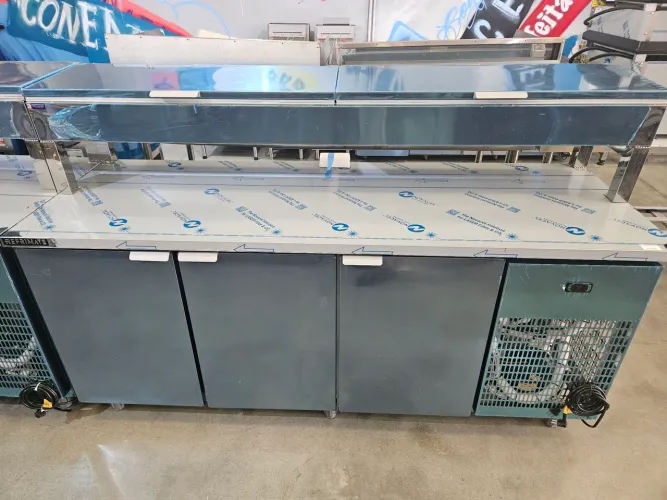 balcão de preparo refrigerado com condimentadora 2 metros - novo