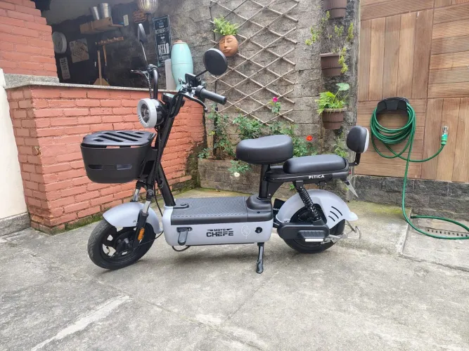 Scooter elétrica Moto Chefe Pitica 500W Nova com 2 meses de uso