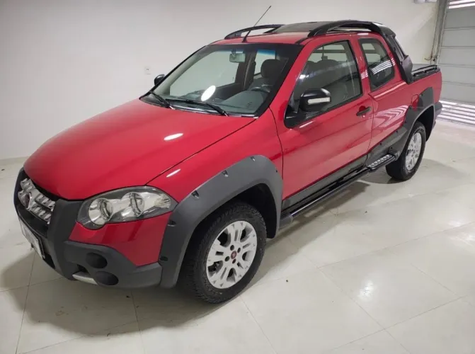 Fiat Strada Adventure1.8/ 1.8 Locker Flex CD 2014