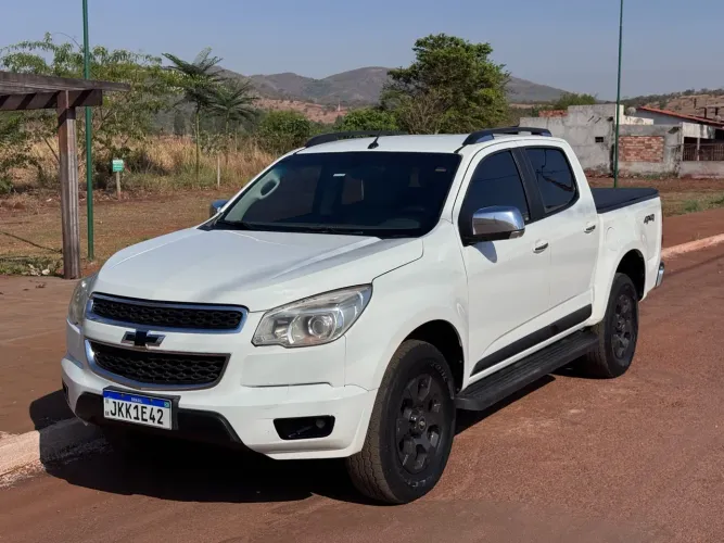 Chevrolet S10 Pick-up LTZ 2.8 TDI 4X4 CD Dies.aut 2013