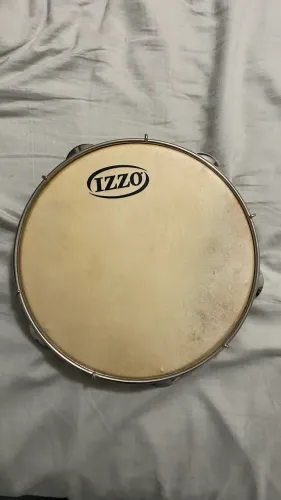 Pandeiro de couro Izzo