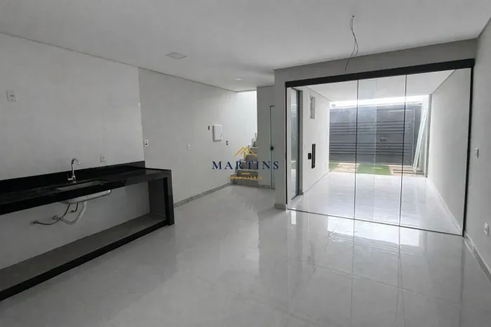 Casa Triplex 3 Quartos 178m² Parque das Acácias Betim