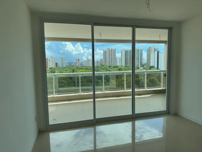 Porta de Vidro 3 Folhas 2,40m x 3,30m