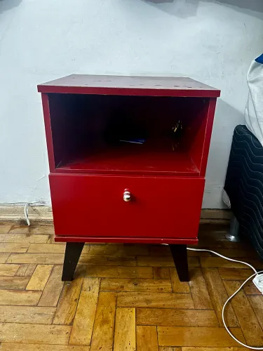 Mesa de cabeceira