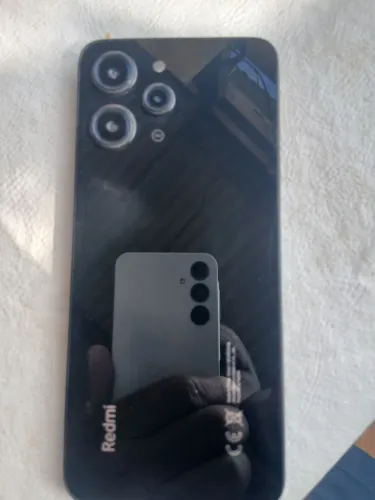 Redimi semi novo 256 gb