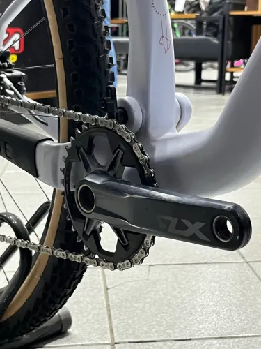 Caloi elite carbon