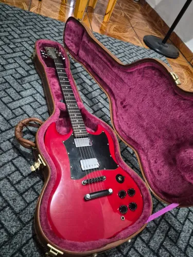 Vendo ou Troco Guitarra Epiphone SG + Hardcase de Luxo