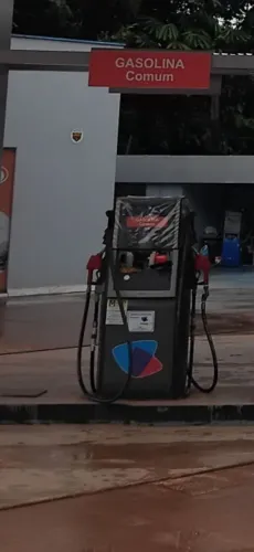Vendo um bomba de combustível 