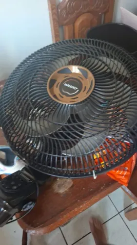 Faço conserto de ventiladores em sua residência ou localização