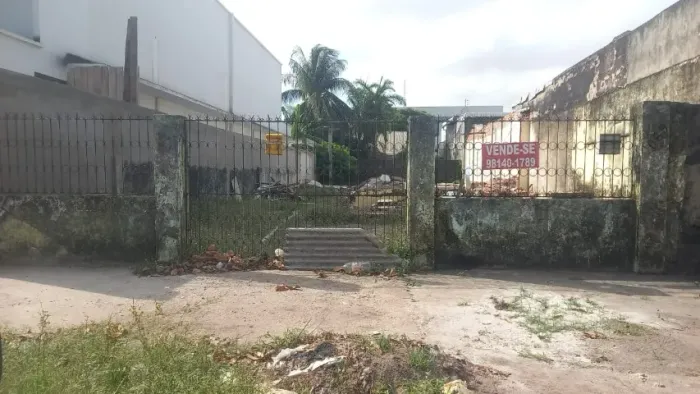TERRENO NA 1º DE MAIO BURITIZAL