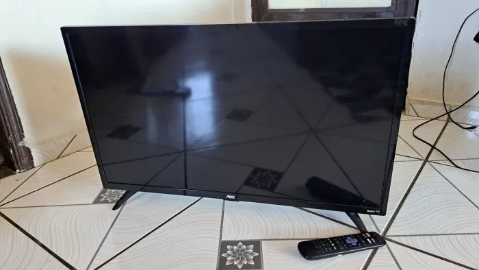 Tv AOC , 32 polegadas.