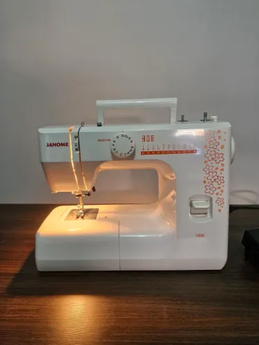 Máquina de costura janome 1006