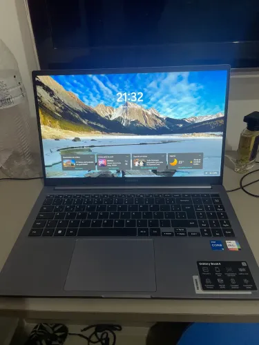 Samsung Galaxy Book 4