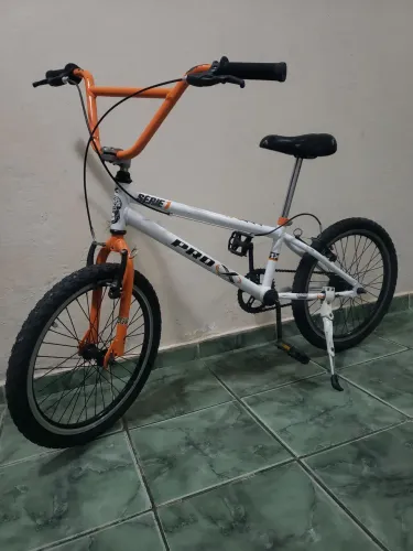 Bicicleta BMX PRO X