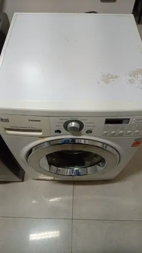 Máquina LG leva e seca 110volts .