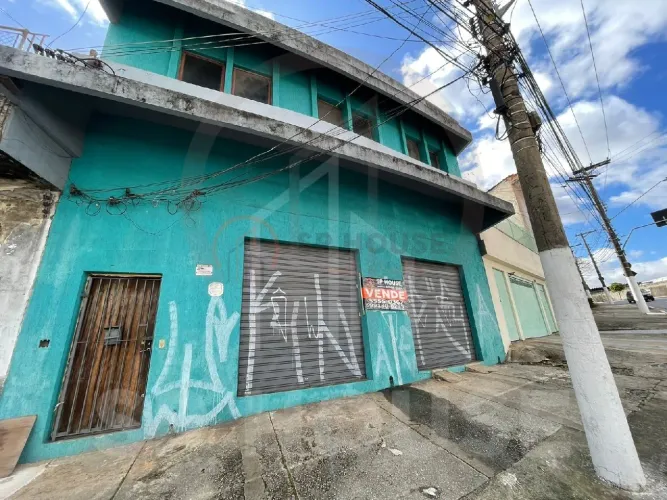 Prédio para compra, 334m², Saúde.