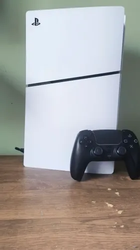 PS5 SLIM 825GB
