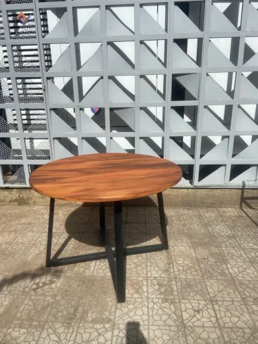 Mesa de madeira 