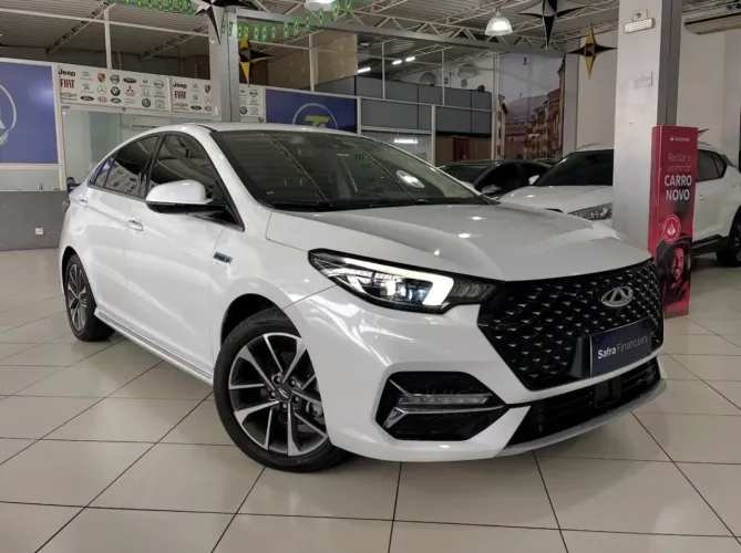 Chery Arrizo 6 PRO 1.5 Turbo (híbrido) 2025