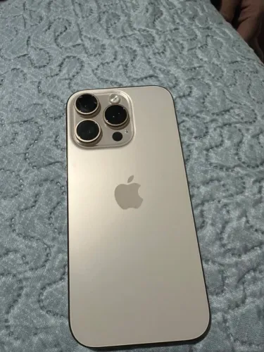 iPhone 16 pro 256 gb