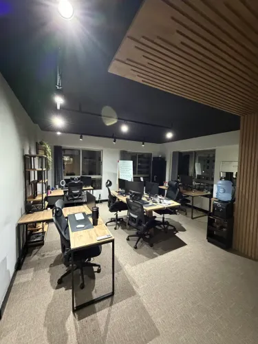 Sala comercial com estrutura pronta