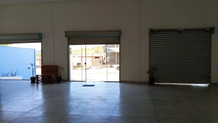 3 Portas de aço