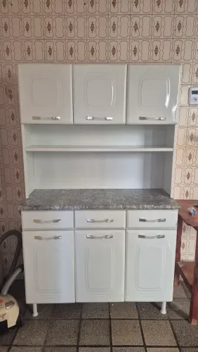 Armario de Cozinha em Aço