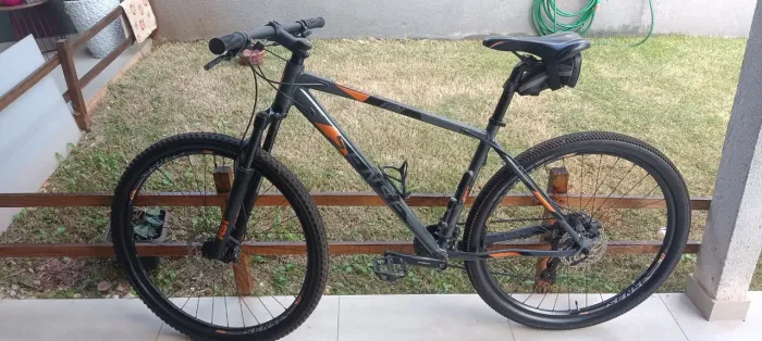 Bicicleta Montain Bike Sense Fun aro 29 quadro L19 em estado de nova.