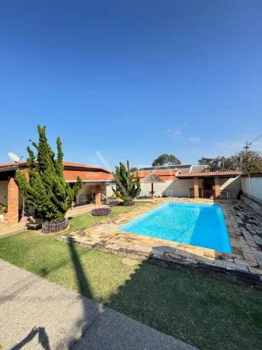 Casa à Venda no Medeiros em Jundiaí | Condomínio Fechado | 3 Dormitórios