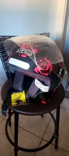 Capacete aberto feminino (novo)